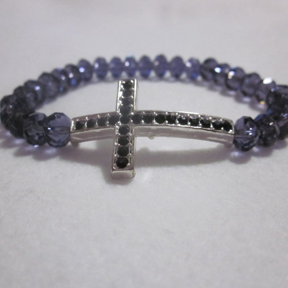 Purple Cross Bracelet. - Picture 3 of 3